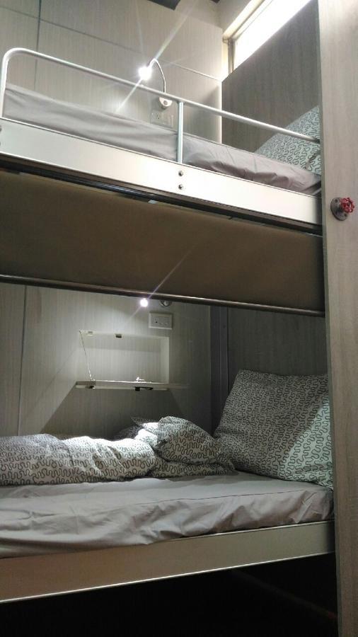 Rest Backpacker Hostel Tajnan Kültér fotó